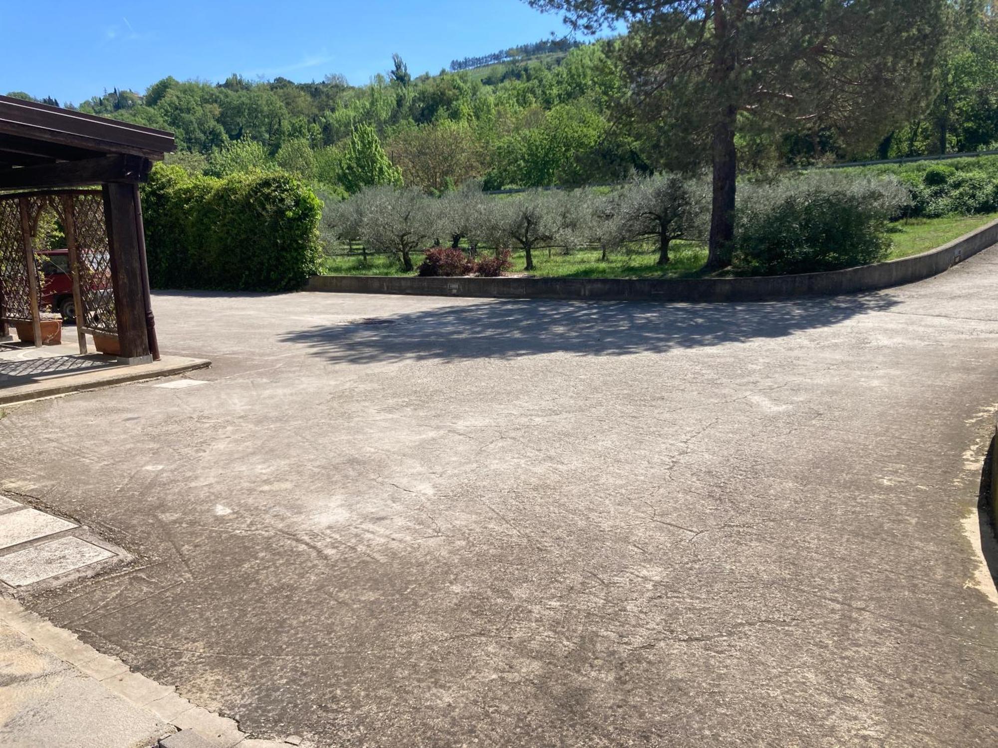 Ca' Vanello Borgo Tossignano Esterno foto