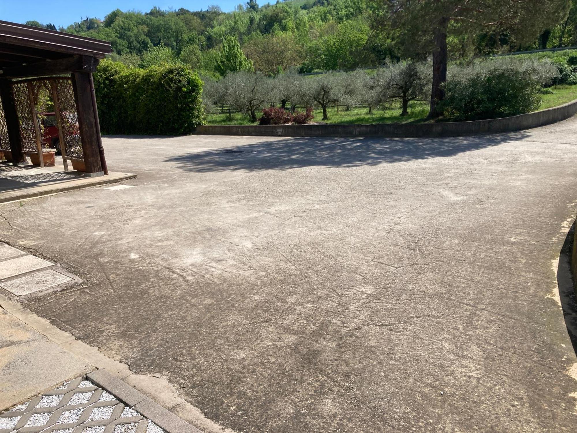 Ca' Vanello Borgo Tossignano Esterno foto